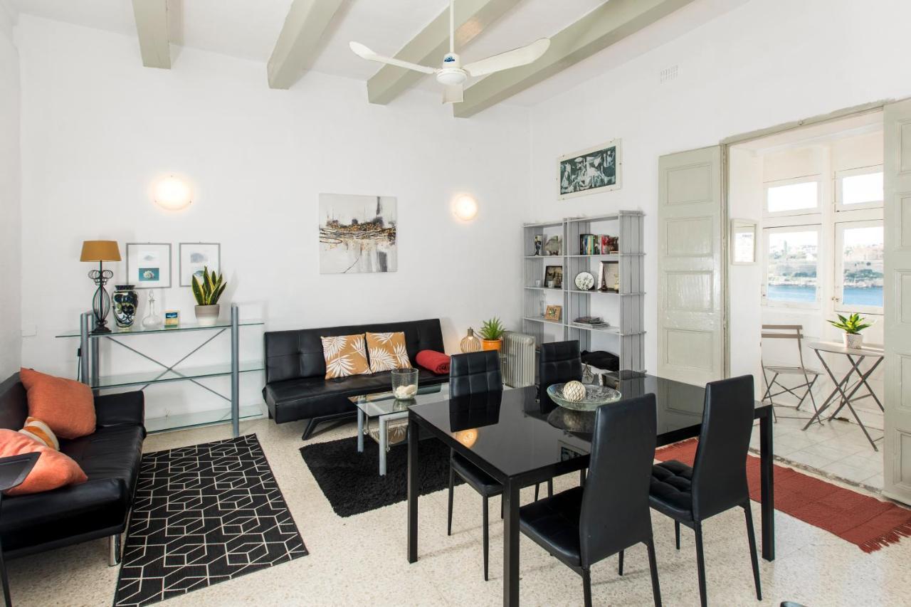 Valletta Collection - Old Theatre Apartment Екстериор снимка